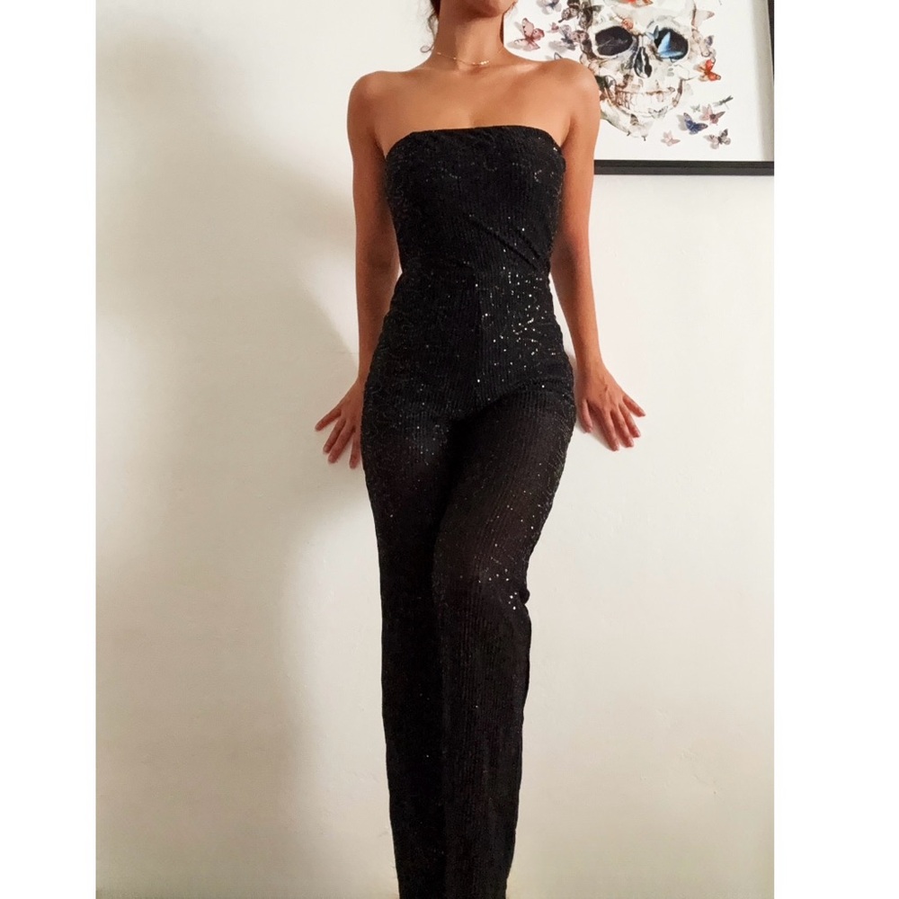 Black Strapless Sequin Jumpsuit โจ - Picture 6 of 6